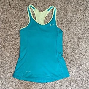 Nike Active Tank
